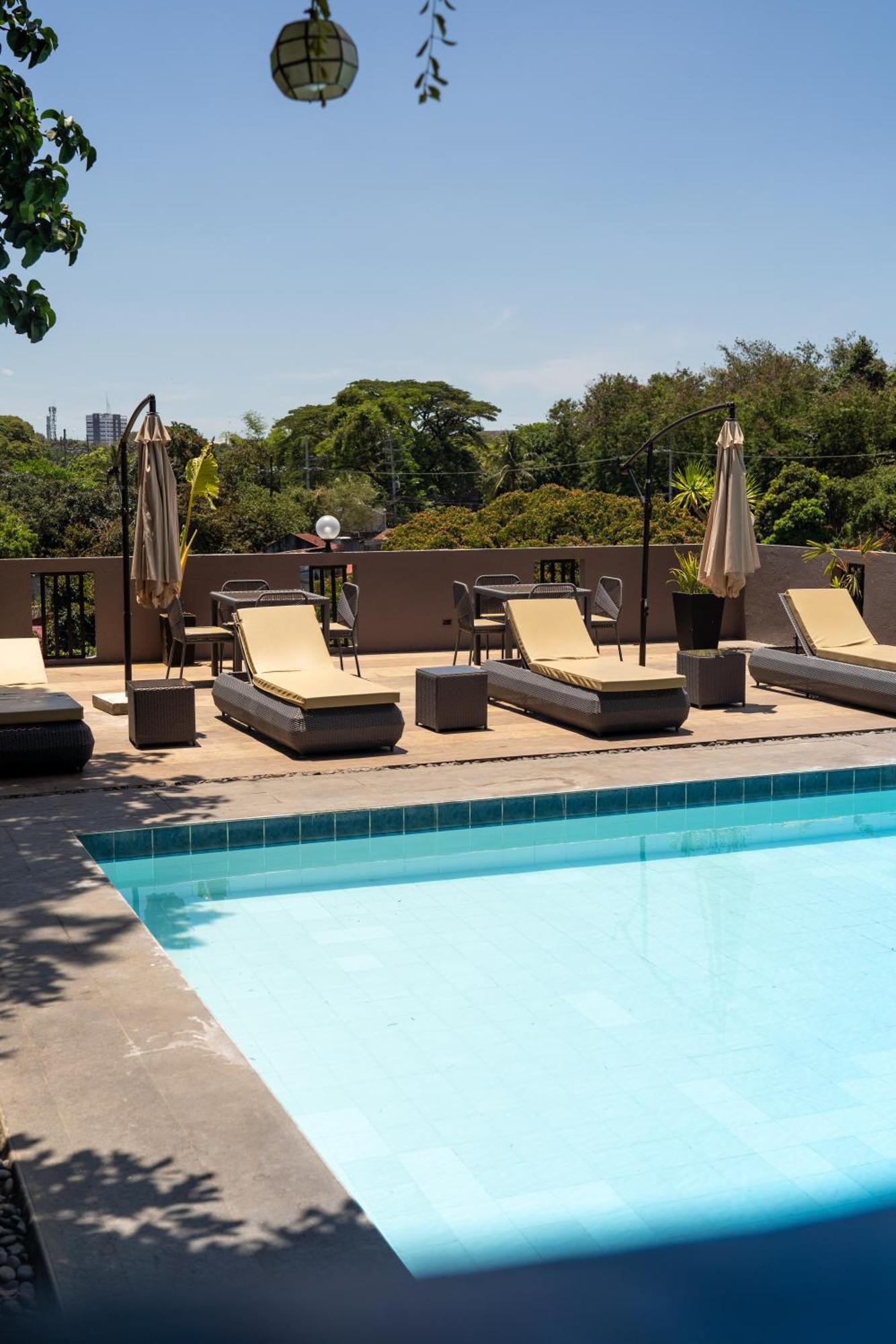 Altaroca Mountain Resort Antipolo Dış mekan fotoğraf
